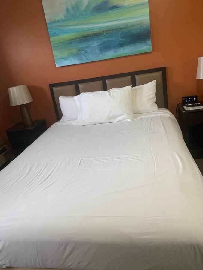 Alma The Triangle Motel מראה חיצוני תמונה