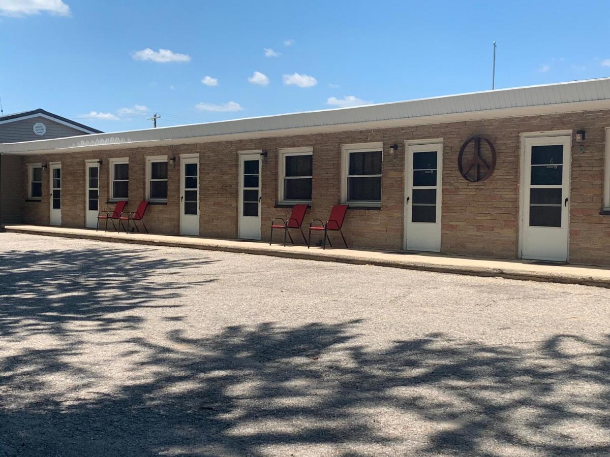 Alma The Triangle Motel מראה חיצוני תמונה
