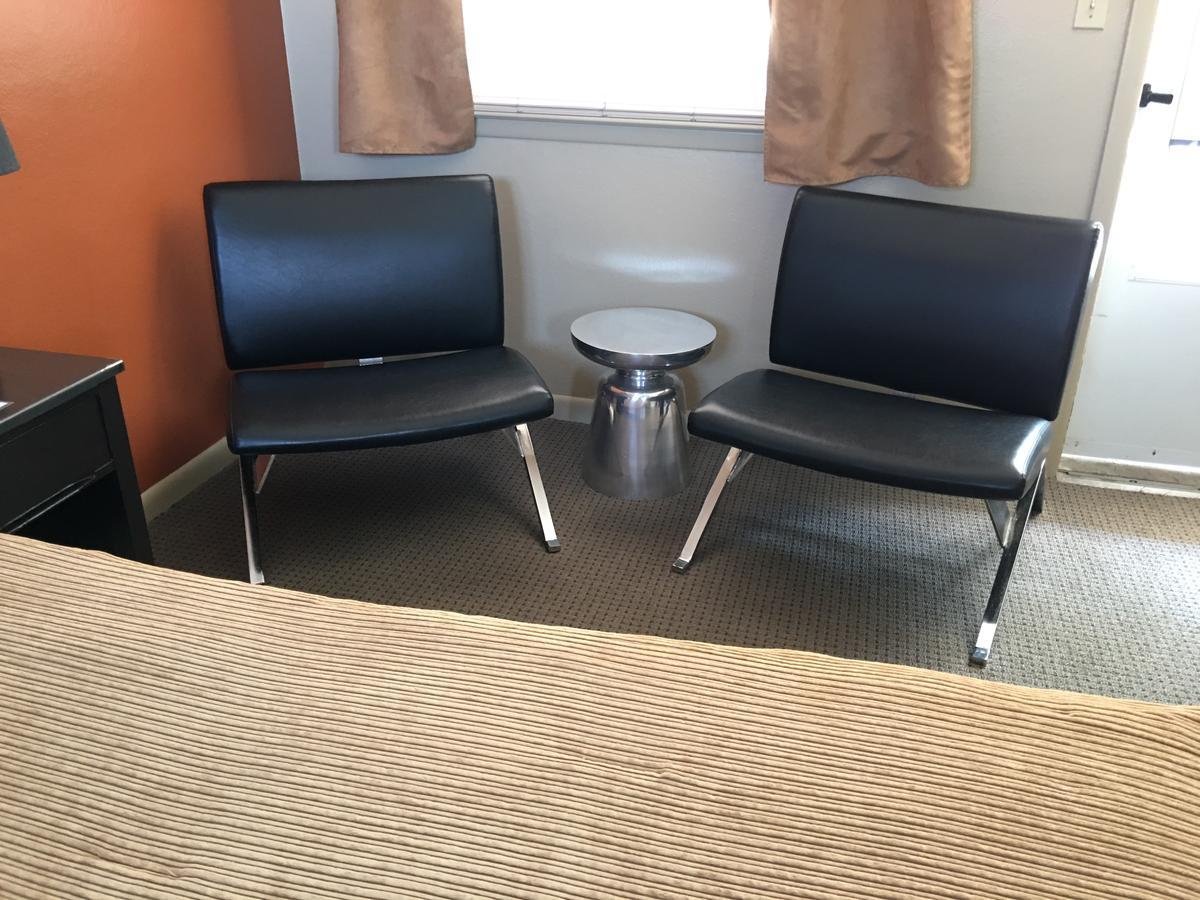Alma The Triangle Motel מראה חיצוני תמונה