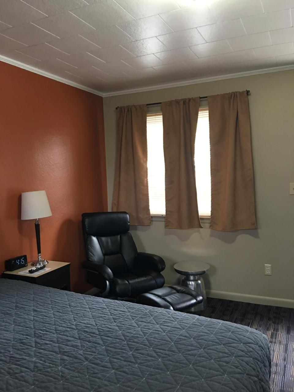 Alma The Triangle Motel מראה חיצוני תמונה